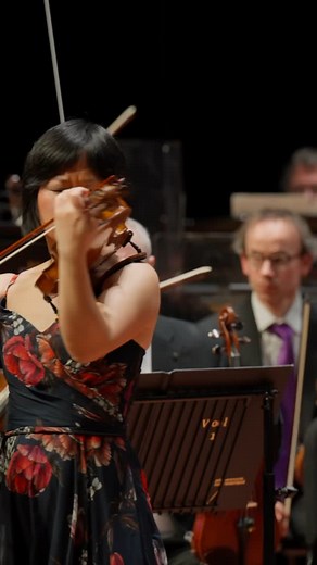 Barber’s Violin Concerto by Lei Wang, @andrew.litton and Philzuid! 🎻 📽️ @axeldewulf 🎧 @cleo_recording #philzuid #orchestra #classicalmusic #violinconcerto #leiwang #andrewlitton #barber | Philzuid
