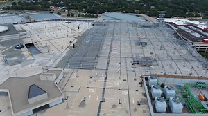 We’re making big strides towards a better, more sustainable Fourways Mall! Our rooftop is getting a major upgrade with the aim of bringing long-term improvements to your shopping experience. Thank you for being part of this journey with us! #ILFpartner #FourwaysMall #BHC015P | I Love Fourways