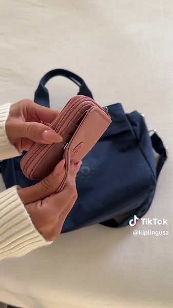 Elysia Bag: Perfect Holiday Gift Ideas This Season