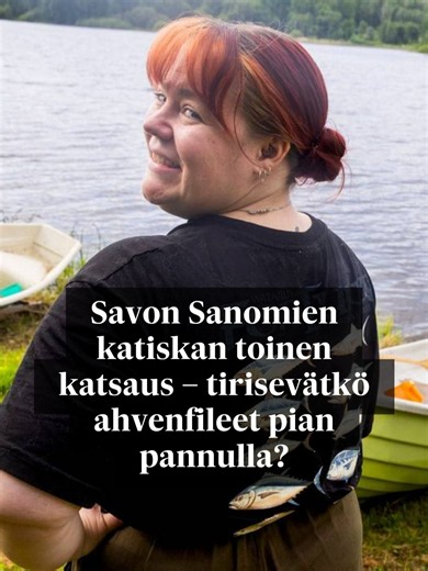 Kuinka ison kalasaaliin Savon Sanomat saa katiskaansa viikossa? Se selvitetään nyt, sillä heitimme toimituksen oman katiskan Kallaveteen maanantaina. Tämän viikon aikana käymme päivittäin tarkastamassa Ahdin antimet. Katiskaviikon kolmas osa jatkuu toimittaja Tytti Laamasen luotsaamana. Se, kuinka Savon Sanomien soutuveneen luotsaaminen todellisuudessa sujuu, jääköön katsojan arvioitavaksi. Katso videolta, narrautuivatko filetarpeet pyydykseen. #savonsanomat #katiska #kuopio #kalastus
