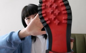 最酷的红底鞋 Christian Louboutin 开箱