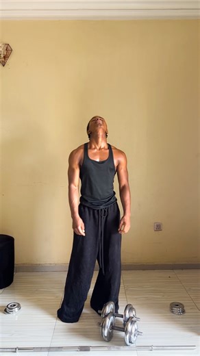 Shane Dominic on Instagram: "Just spent an hour making sure my shoulders look good from all 360 degrees. (Workout plan - link in my bio)"