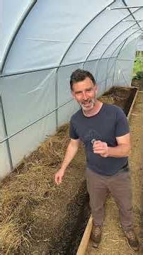 Cultiver des carottes sous une serre de jardin