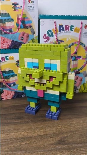 Buat Spongebob Dari Balok Susun