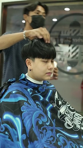 Trendy Long Block Hairstyle 2023 | Yee Barber in Yala