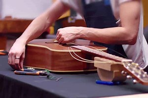 How Much Does It Cost To Restring A Guitar Explained