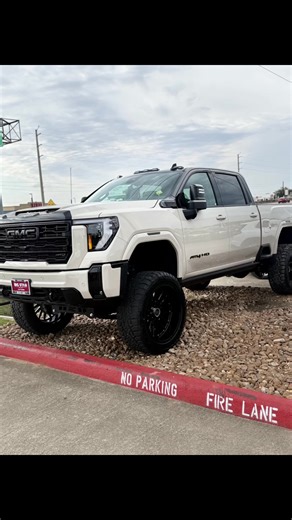 Exploring Lifted GMC Sierra Trucks