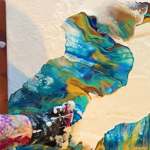 Great TIPS for a Gorgeous Acrylic Pour | Consciously Creating