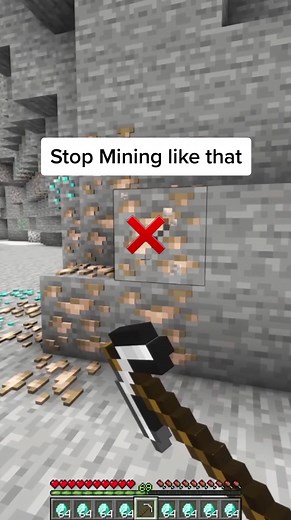Best Automatic Iron Farm for Minecraft Bedrock and Java