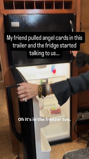 Our fridge started calling out to us in this trailer we were in, so we communicated. 😂😂 #funny #angelcards #tarot #applianceclearing @lauragodwinland @jenniferkempwardrobe @annawilliamshair | Kimberly Williams-Paisley