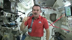 How To Brush Your Teeth In Space