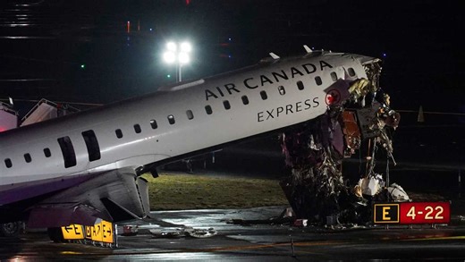 Flights canceled in Burlington, Montréal after fatal crash in New York
