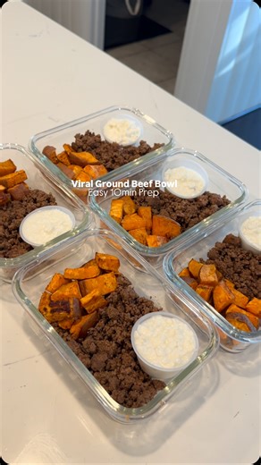 Jess Estrella | Prep With Jess on Instagram: "VIRAL GROUND BEEF BOWL MEAL PREP This recipe makes 5️⃣ meal preps and takes 10 min to prep Ingredients: -1 &1/4lbs Lean ground beef - 650g Sweet potatoes diced (keep skin on for more fiber) - 280g Low Fat cottage cheese - Taco seasoning to taste - 15mL Olive oil/Avocado oil - preheat oven to 400deg F - clean and dice your sweet potatoes. Add to a large bowl and add oil and lightly season with taco seasoning - place on a baking sheet and bake for appr