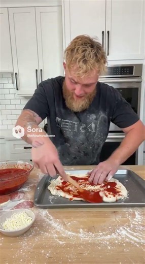 Making a homemade pizza gone horribly wrong 🍕 #memes #funny