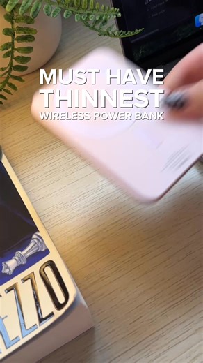 168K views · 23 reactions | 헕헟헔헖헞 헙헥헜헗헔헬: 30% Off PowerPack Slim 2 The ultra-slim power bank made for your lifestyle. World's thinnest magnetic charger: • Snap-on magnetic charging • Light and easy to carry • Multiple colour options available Perfect for small bags and big days ✨ Shop now  https://snapwireless.com.au/products/powerpack-slim-2 | SnapWireless | Facebook