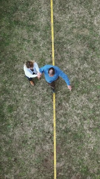 "Slackline for everyone" has been our motto for the past 15 years. Our goal has always been to make slackline accessible to everyone: from the youngest to the oldest, from the most athletic to the least active. We intend to continue this in the years to come! | Gibbon