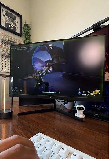 Superframe Overview Monitor: 240Hz de Pura Emoção!