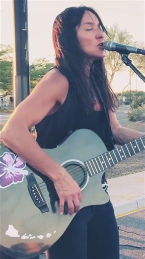 A little Look What They’ve Done To My Song ‪@MelaniesafkaTheRealMelanie‬ ‪@JeordieMusic‬