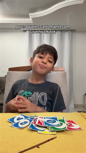 Tarot ao Vivo: Perguntas Objetivas e Respostas Instantâneas