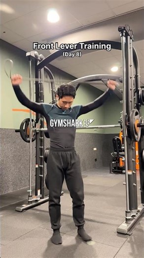 Day 8 of training the Front Lever 💪🏼🔥 #calisthenics #streetworkout #gym #front lever #shorts