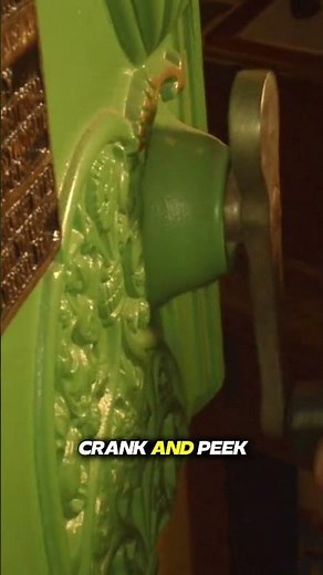 Mutoscope — The “Netflix” of the 19th Century! 🎥