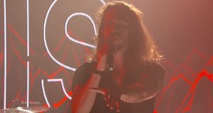 Dennis Lloyd - Nevermind