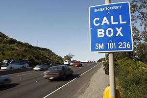 Highway call boxes becoming obsolete
