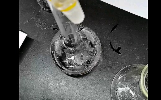 化学实验：滴定操作和溶液配制