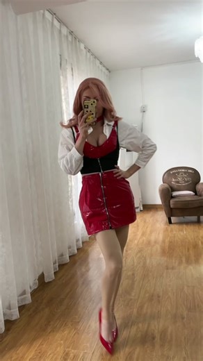 Magic trick #roanyer #boytogirl #fyp #crossdress #transformation #female