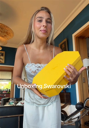 Je vous présente une partie de la collection Gema 🤍 Merci @Swarovski 💕 Produits offerts