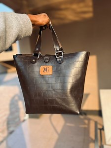 77K views · 4.3K reactions | Ladies Let’s make a leather handmade tote bag I dedicate this video to all my sisters Ladies learn a skill today 殺 Tote bags are going at k1500 WhatsApp:0976946187 | Mercy Geh Art | Facebook