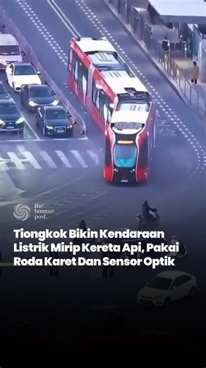 The Bourne Post : Media Network on Instagram: "China continues to encourage innovation in public transportation through Autonomous Rail Rapid Transit (ART), an electric vehicle system resembling a train that runs on rubber wheels and is guided by optical sensors. This technology allows ART to follow a “virtual track” in the form of a line painted on the road, without the need for physical rails like normal trains. This transportation model is considered more flexible, saves development costs, an