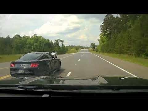 Dash cam SHERIDAN ARKANSAS WILD POLICE CHASE SUSPECT DIES, dash cam from officer who pits