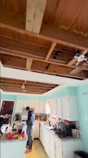 Professional Carpet Drying Technique - Water Damage Restoration in Cleveland