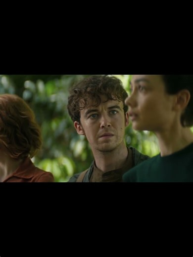 Wendy, Nibs & Joe Discover a Mysterious Graveyard on Neve | Alien: Earth Explained