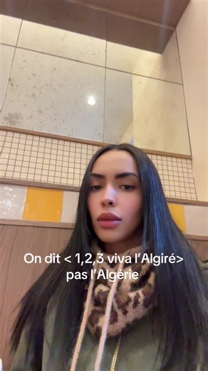 Encouragement du football algérien : Viva l’Algérie!