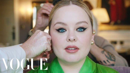 【Vogue】尼可拉·考夫兰红毯准备Bridgerton's Nicola Coughlan Gets Ready for Vogue World London