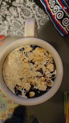 Visual Aesthetic: Dreamy Coffee Patterns in a Cup || WooGlobe