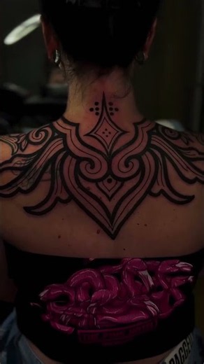 🔥 Stunning Ornamental Back Tattoo | Blackwork Masterpiece #Shorts