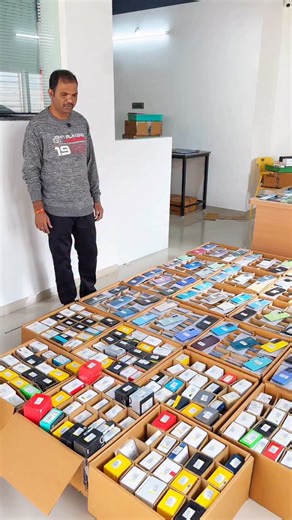 Sharana Basava Thotad on Instagram: "NEW 1300+ stock arrived 🔥😱 wholesale second Hand Mobile Contact 8618333579 #hospet #kushaltelemobile #fyp"