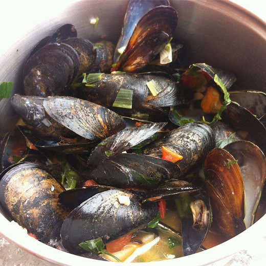 Patti's Mussels à la Marinière