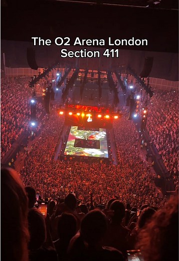 Billie Eilish Concert Experience at O2 Arena London