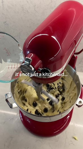 Kitchenaid Stand Mixer: Tips and Recipes You Need