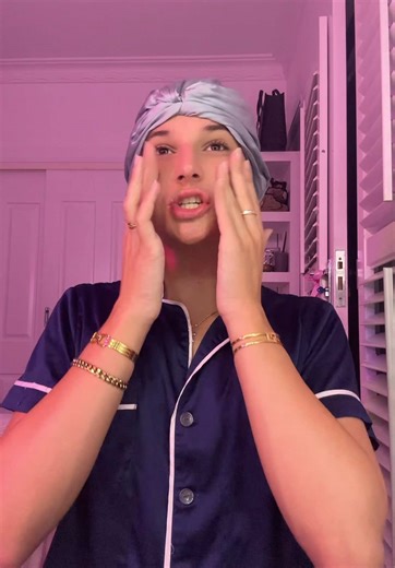 Awkward DL Meetup GRWM Storytime