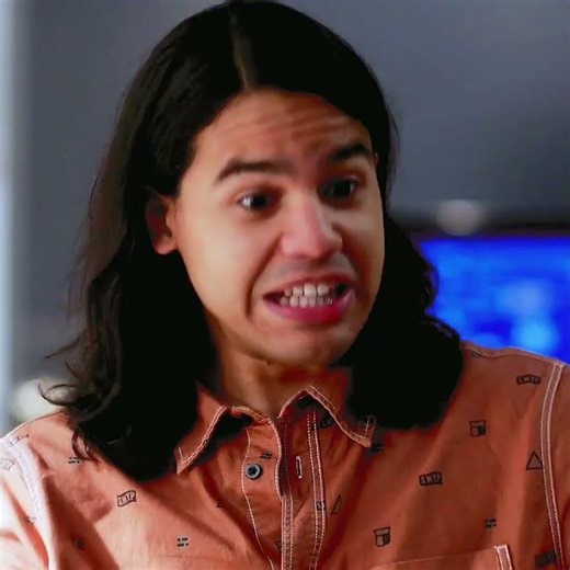 You two went behind my back #theflash #barryallen #ciscoramon #shorts