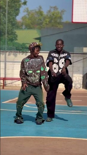 SOMEBODY_Sheebah_dance challenge🔥 ​‪@sheebahkarungi‬ ‪@sharonpinks‬ #princeofsmile #somebody #sheebah