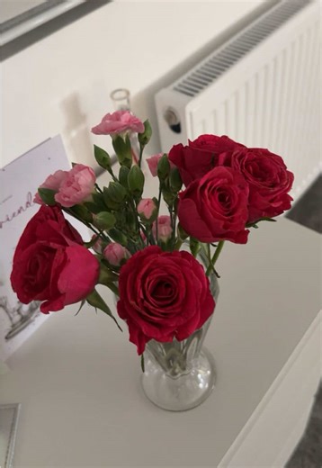 Understanding Fake Eyebrow Slits