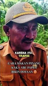 Cara Makan Kunyah Pinang Tradisi Orang Papua Seperti Ini ‼️