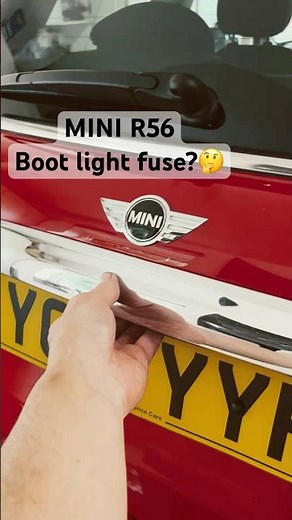 MINI R56 Boot light fuse location. Luggage compartment, vanity mirror and map lights. Bulb LED BMW