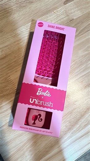 Magic Hair Detangling with Unbrush: Breakage-Free Brushing